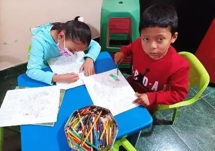 Apoyo extracurricular a los beneficiarios de la Fundación